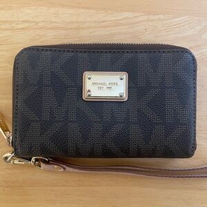 Michael Kors Brown wristlet with Gold Hardware
